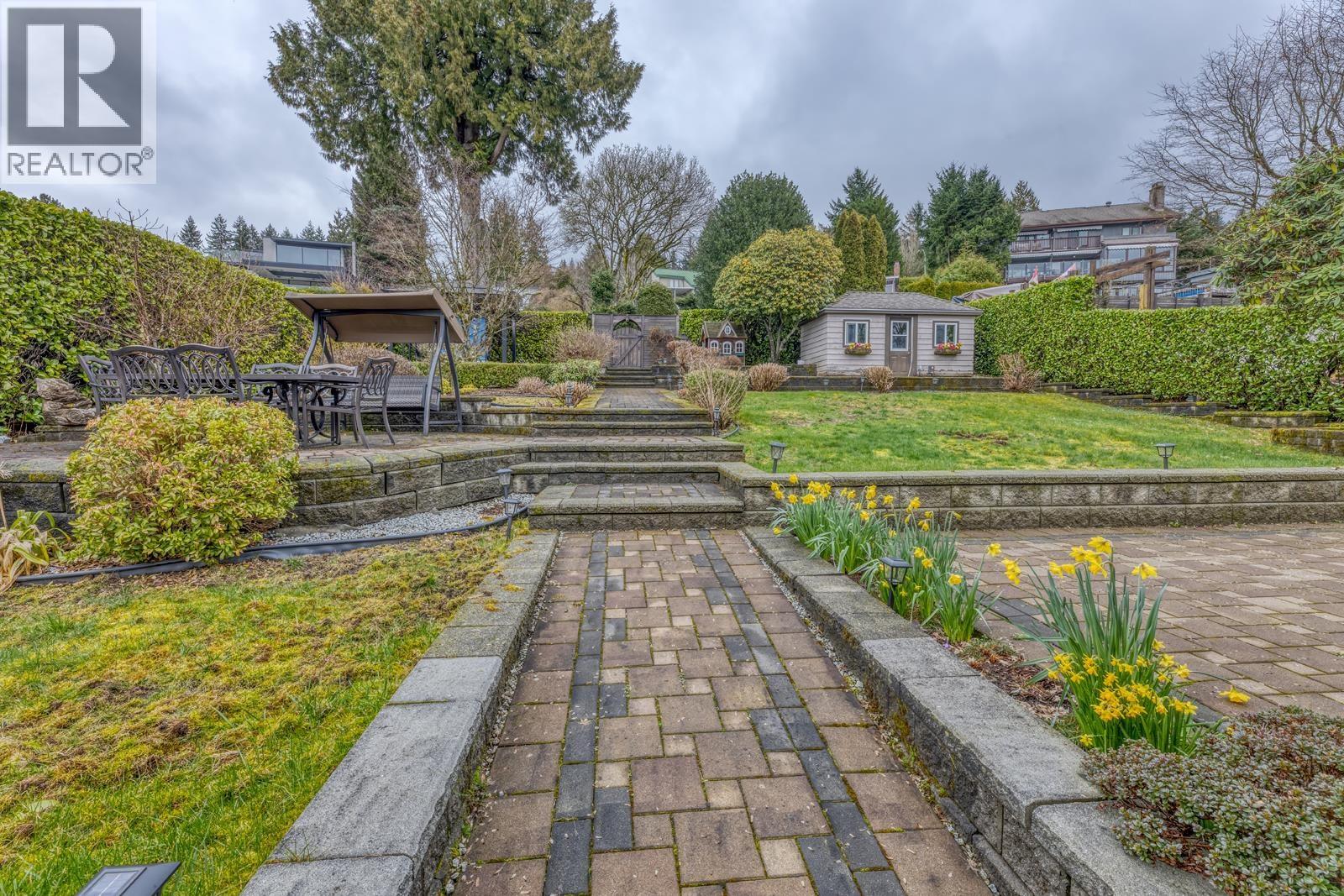 1227 Ioco Road, Port Moody, British Columbia  V3H 2W9 - Photo 33 - R3100984