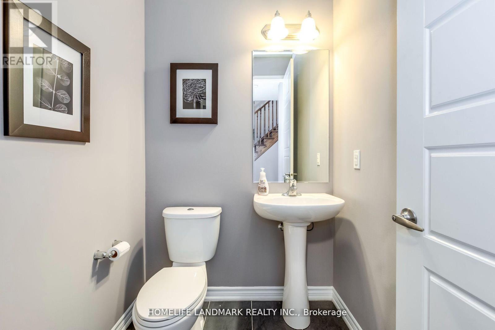 186 Degraaf Crescent, Aurora, Ontario  L4G 0X1 - Photo 19 - N12897904