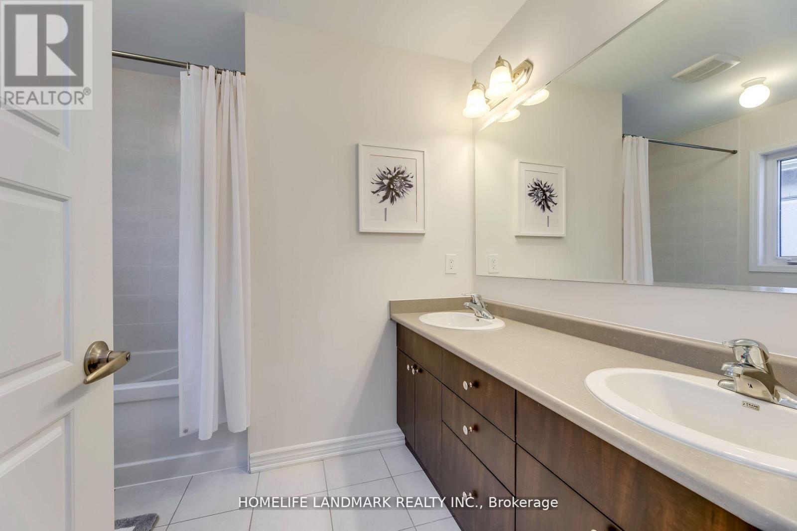 186 Degraaf Crescent, Aurora, Ontario  L4G 0X1 - Photo 31 - N12897904