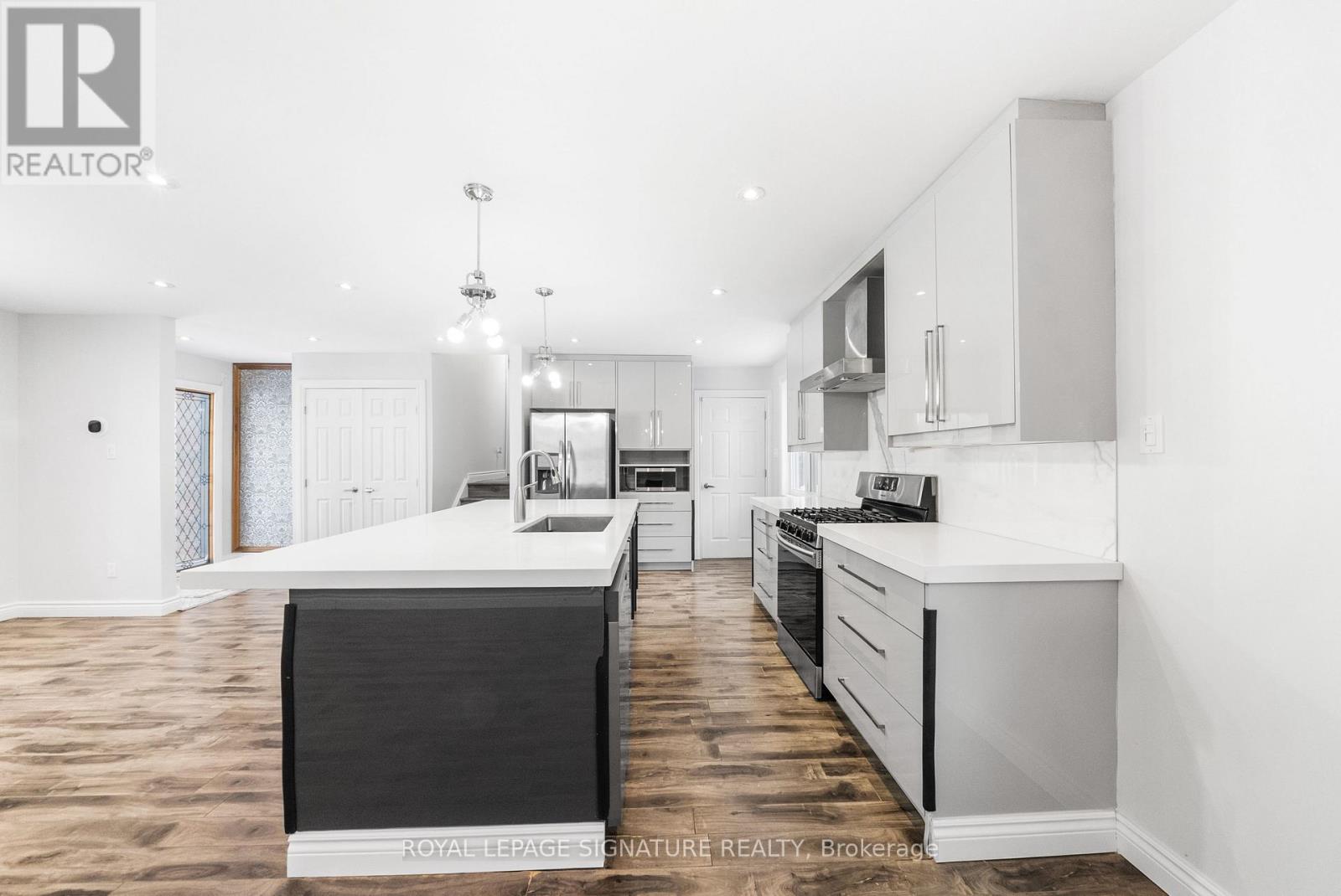 246 Hodgson Drive, Newmarket, Ontario  L3Y 1E2 - Photo 15 - N12897908