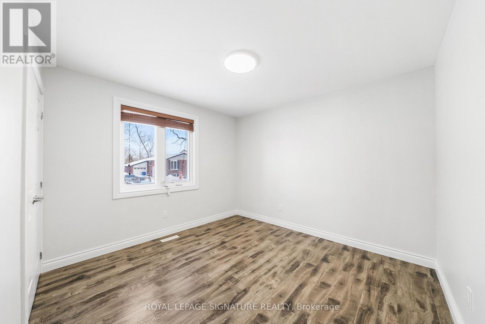 246 Hodgson Drive, Newmarket, Ontario  L3Y 1E2 - Photo 22 - N12897908