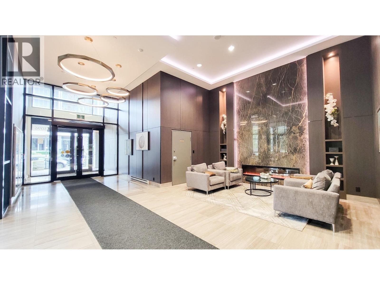 2204 3096 Windsor Gate, Coquitlam, British Columbia  V3B 0P4 - Photo 4 - R3101074