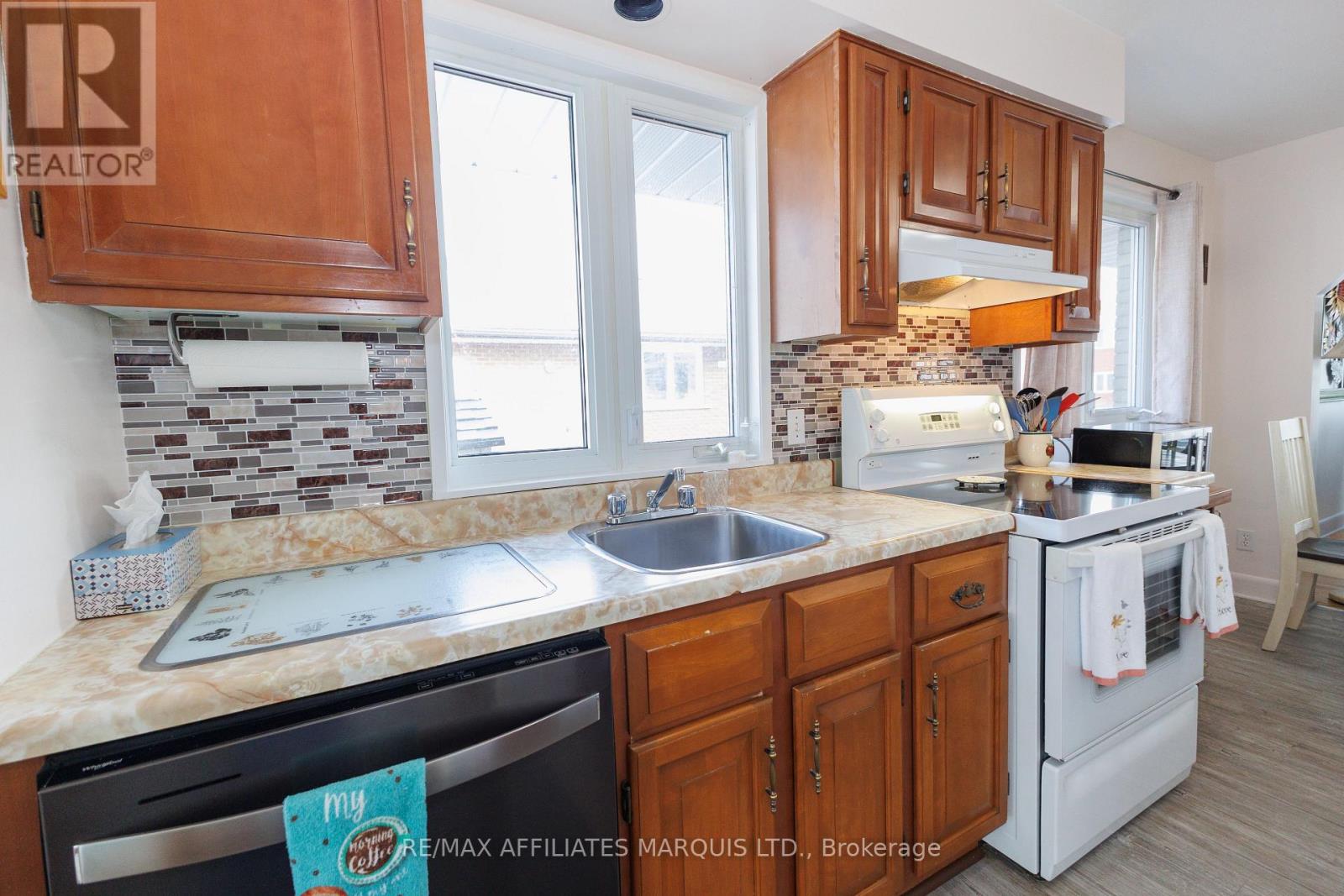 1220 Caswell Crescent, Cornwall, Ontario  K6J 4V6 - Photo 12 - X12897864