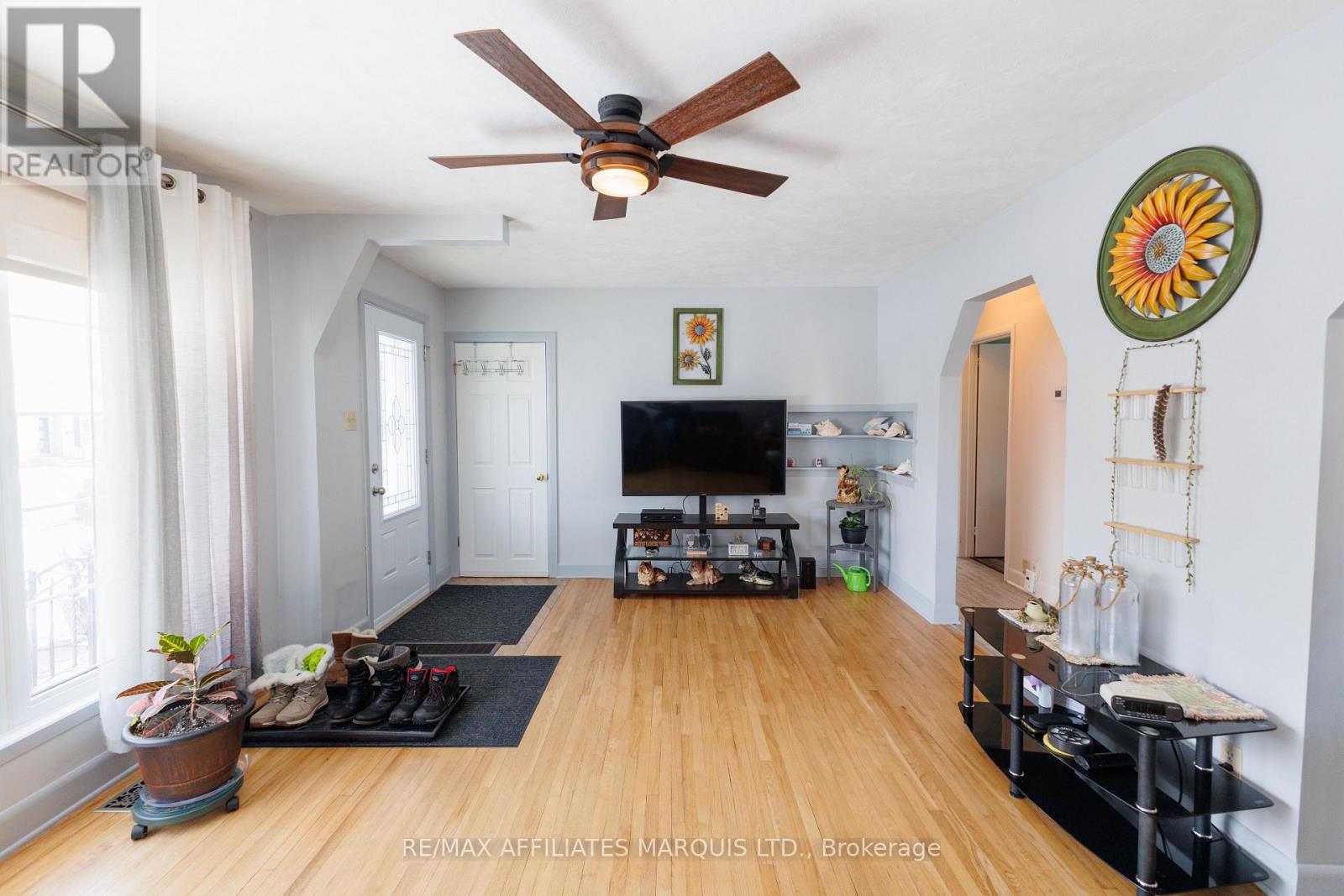 1220 Caswell Crescent, Cornwall, Ontario  K6J 4V6 - Photo 6 - X12897864