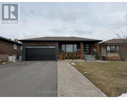 UPPER LEVEL - 17 CLOUD DRIVE, Toronto, Ontario