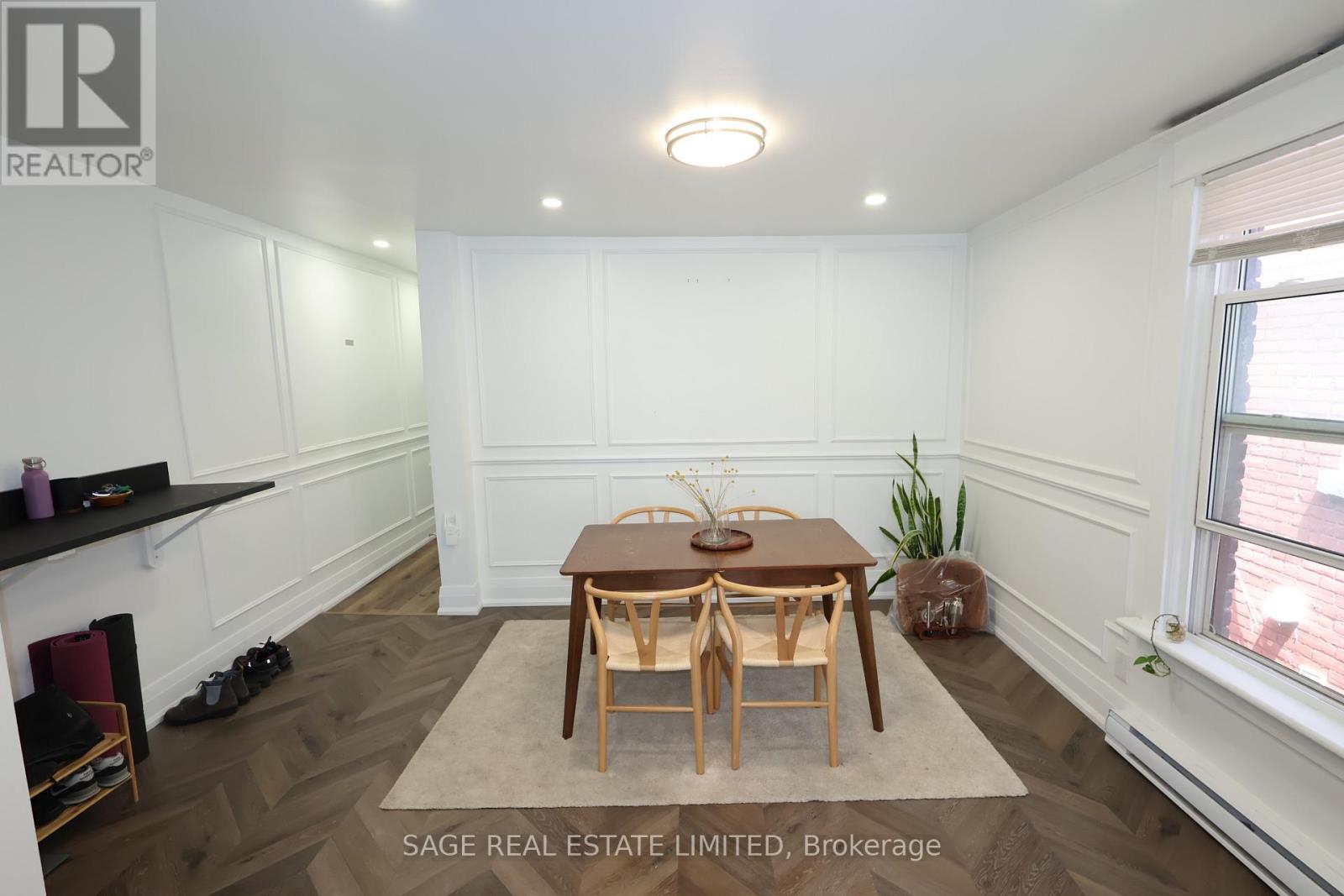 1639 Dupont Street, Toronto, Ontario  M6P 3S9 - Photo 11 - W12897880