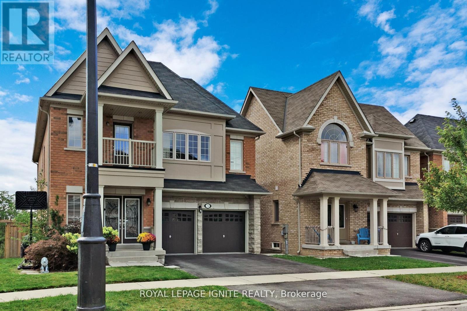 24 ARROWPOINT DRIVE, Brampton, Ontario