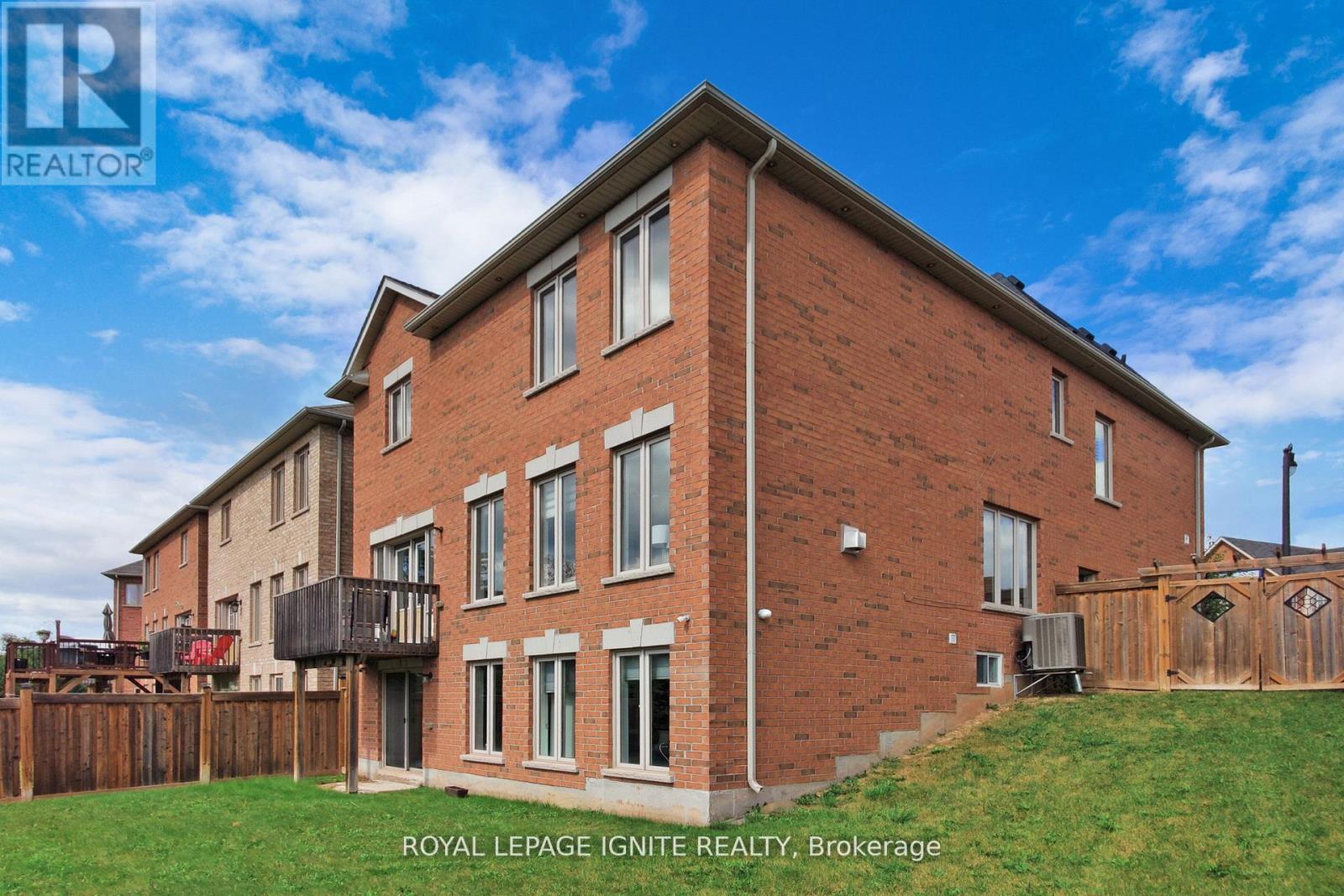 24 Arrowpoint Drive, Brampton, Ontario  L6Y 0G8 - Photo 44 - W12897888