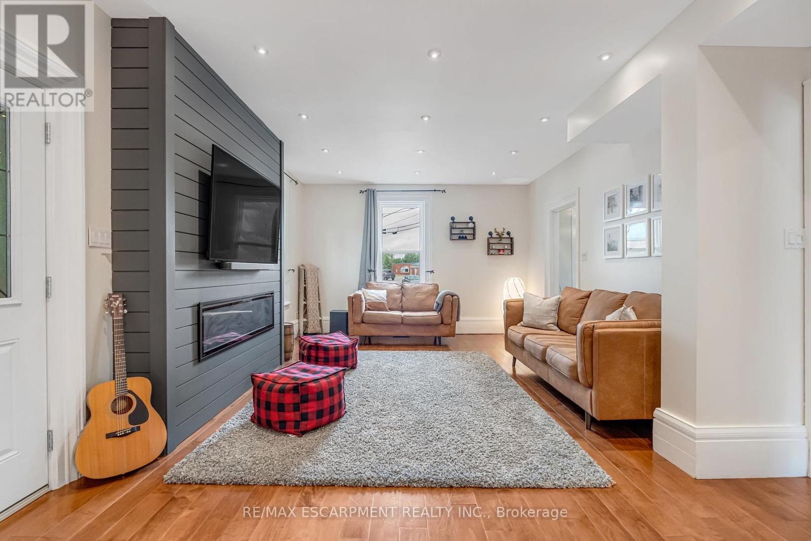 303 Canborough Street, West Lincoln, Ontario  L0R 2A0 - Photo 20 - X12897872