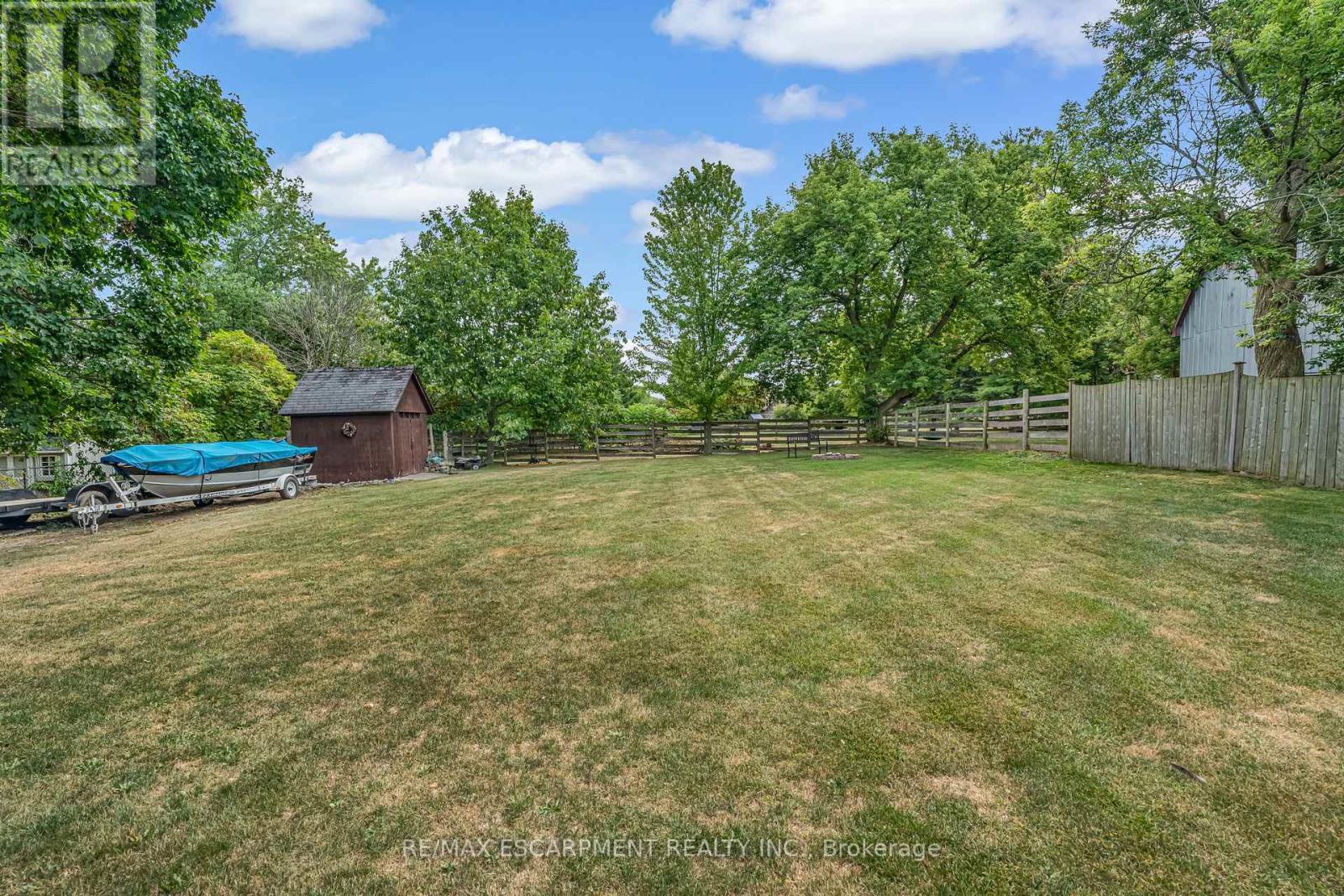 303 Canborough Street, West Lincoln, Ontario  L0R 2A0 - Photo 9 - X12897872