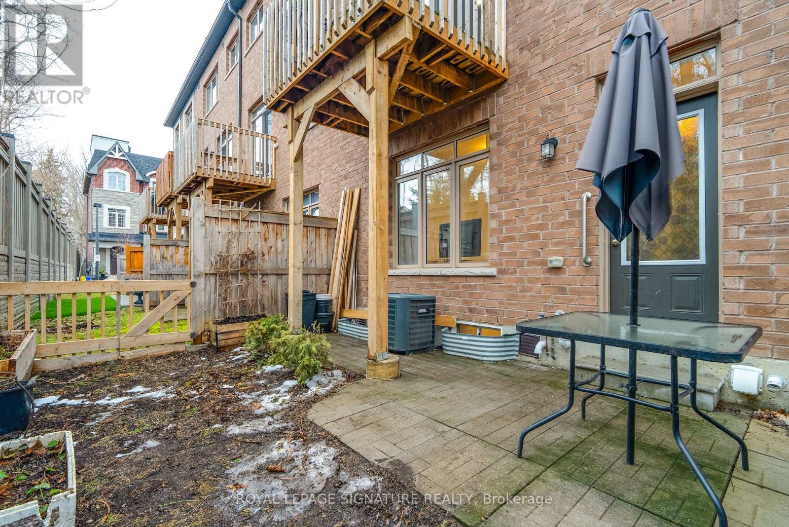 14 Queen Mary Court, Vaughan, Ontario  L4L 0H9 - Photo 39 - N12895428