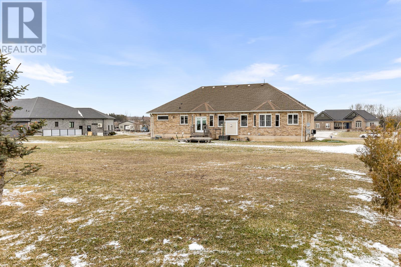 5484 Attema Crescent, West Lincoln, Ontario  L0R 1Y0 - Photo 35 - X12896822