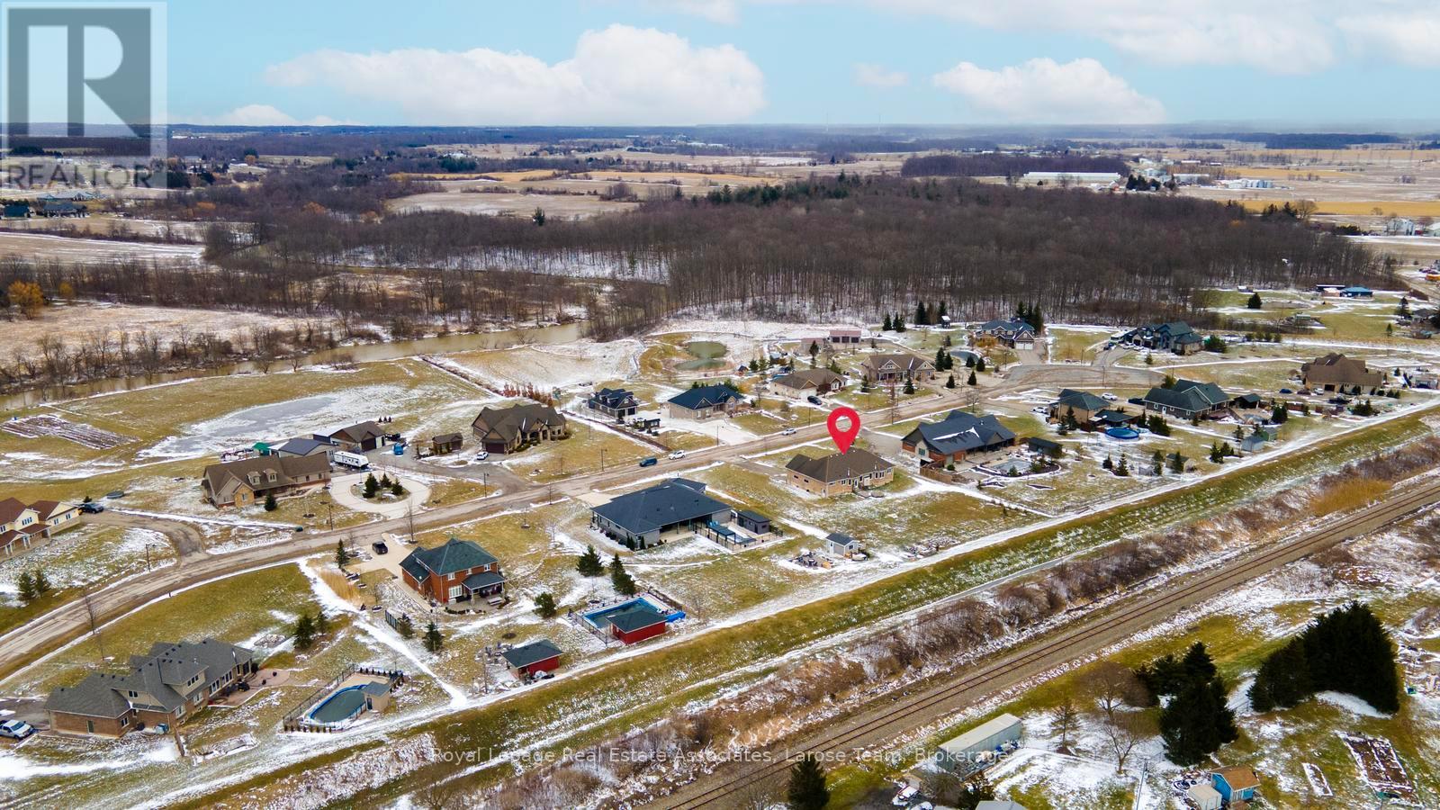 5484 Attema Crescent, West Lincoln, Ontario  L0R 1Y0 - Photo 40 - X12896822