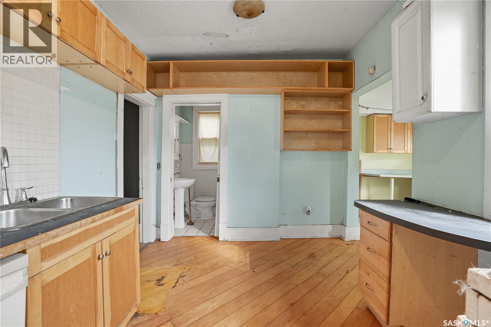 1875 St John Street, Regina, Saskatchewan  S4P 1S1 - Photo 19 - SK030495