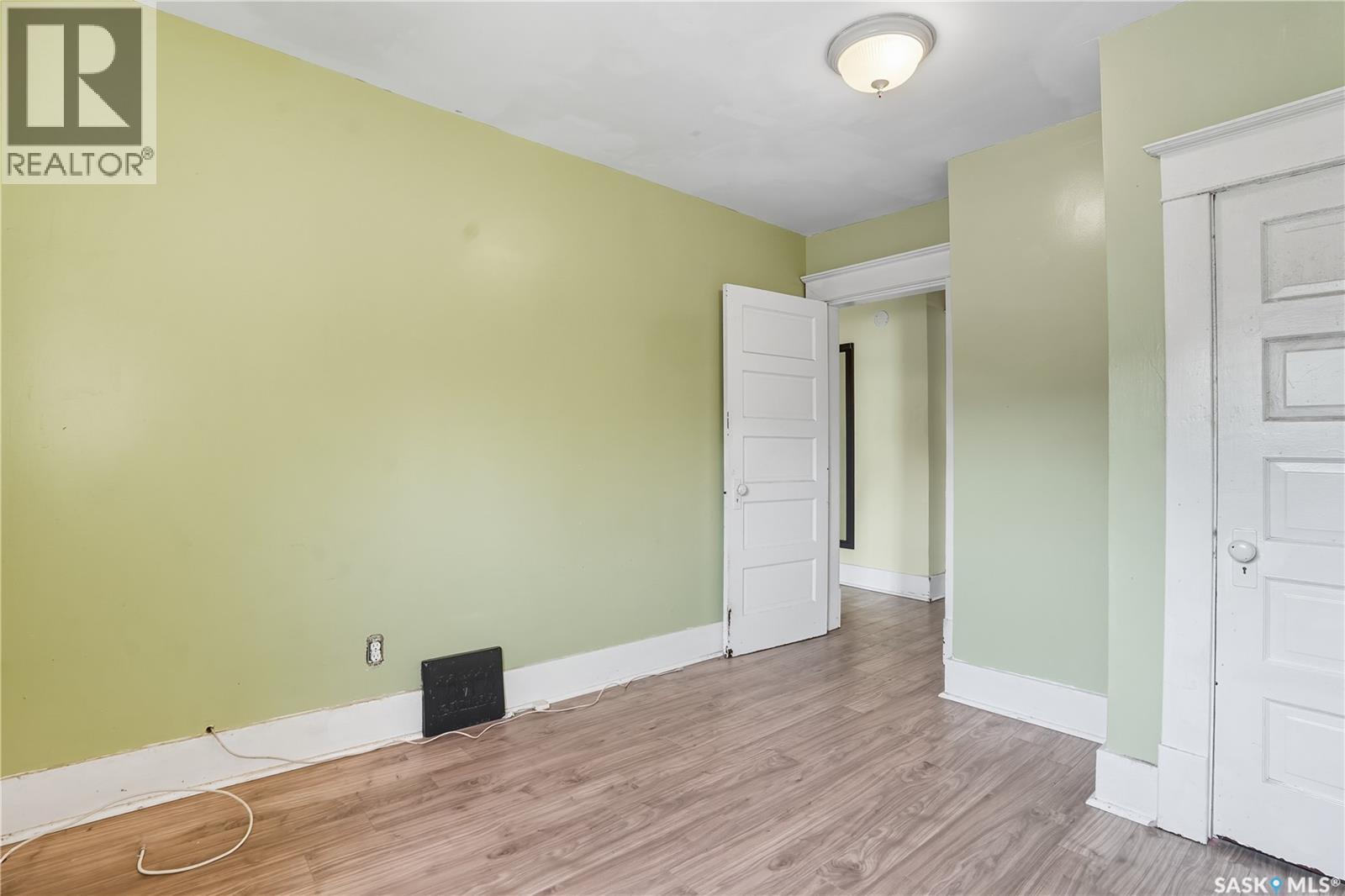 1875 St John Street, Regina, Saskatchewan  S4P 1S1 - Photo 30 - SK030495