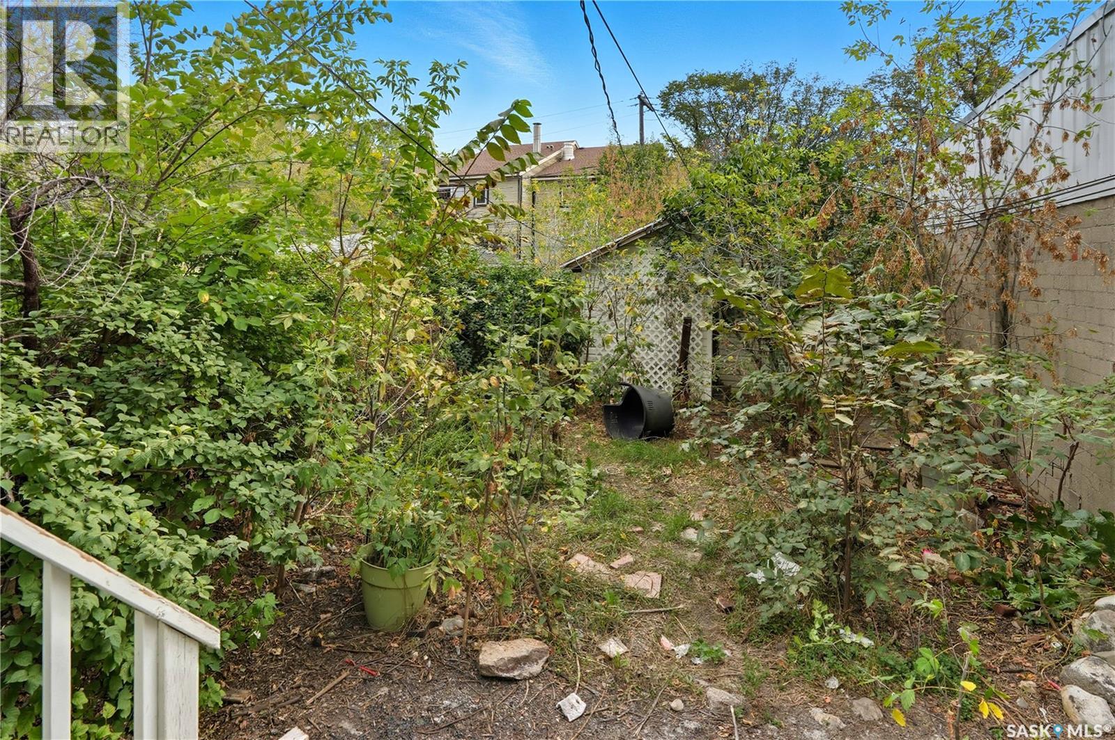 1875 St John Street, Regina, Saskatchewan  S4P 1S1 - Photo 41 - SK030495