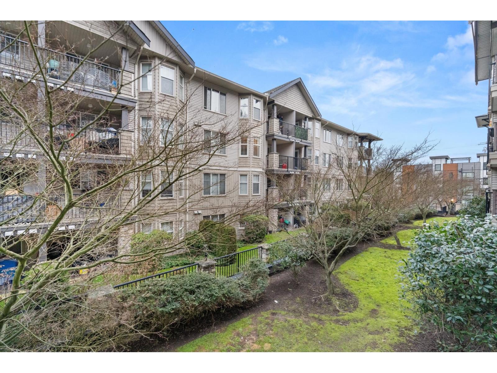 204 5454 198 Street, Langley, British Columbia  V3A 1G2 - Photo 9 - R3093045