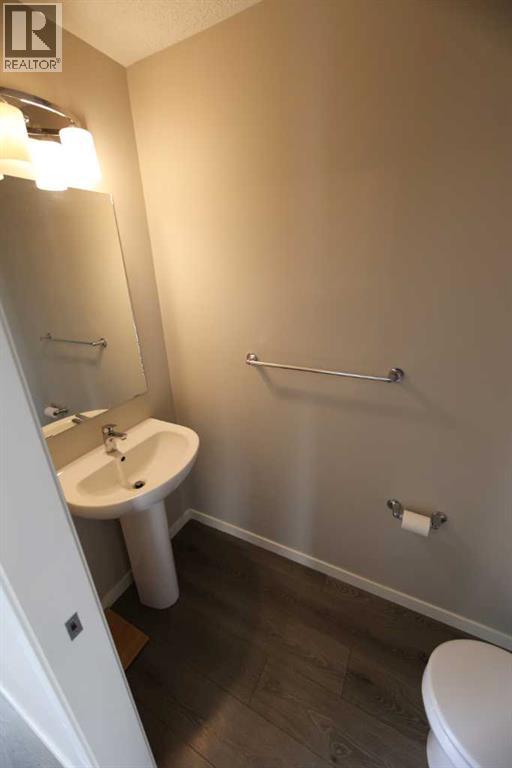 1512, 7451 Falconridge Boulevard NE, Calgary, Alberta  T3J 0Z8 - Photo 12 - A2281349