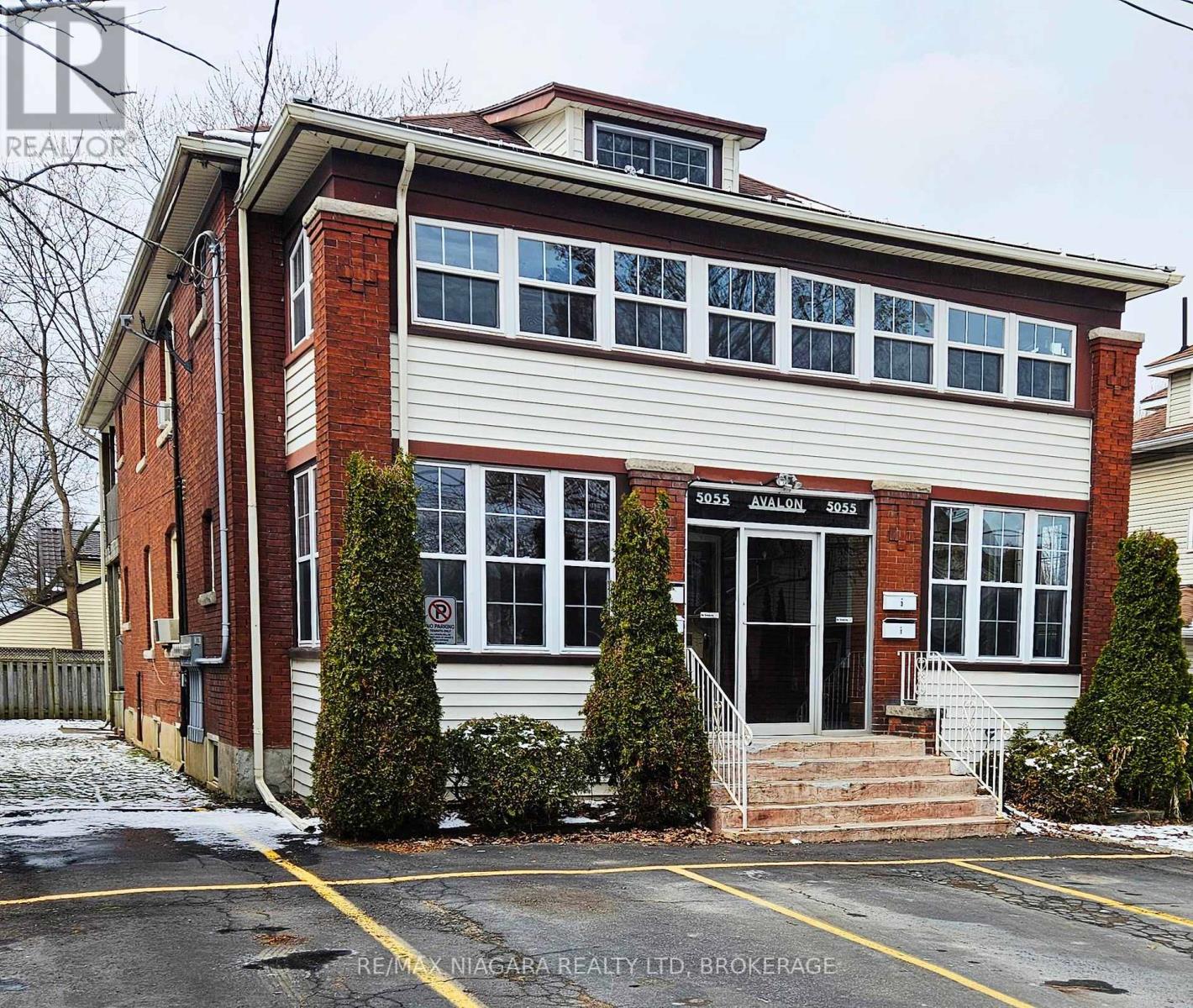 1 - 5055 FOURTH AVENUE, niagara falls (cherrywood), Ontario