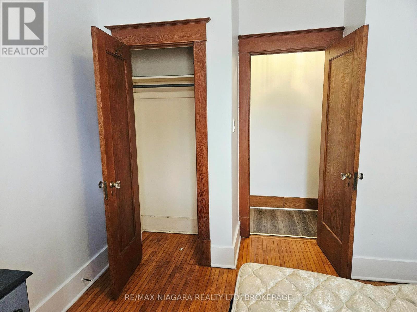 1 - 5055 Fourth Avenue, Niagara Falls (Cherrywood), Ontario  L2E 4P5 - Photo 6 - X12897954