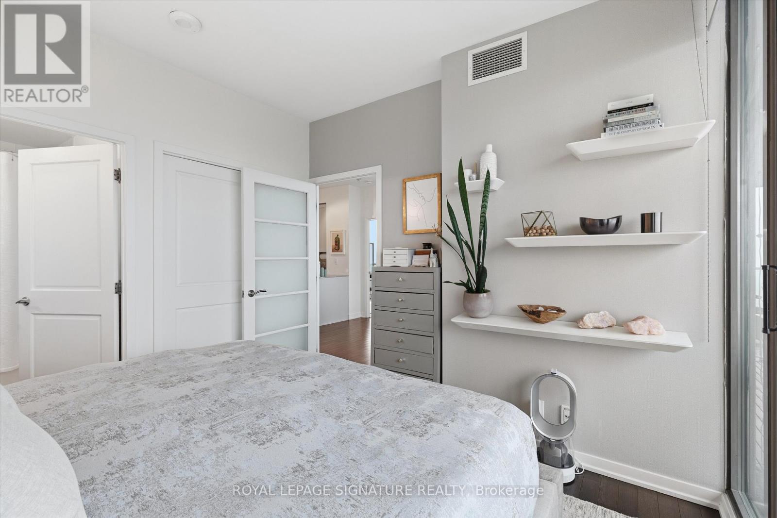 3205 - 33 Lombard Street, Toronto (Church-Yonge Corridor), Ontario  M5C 3H8 - Photo 18 - C12897932