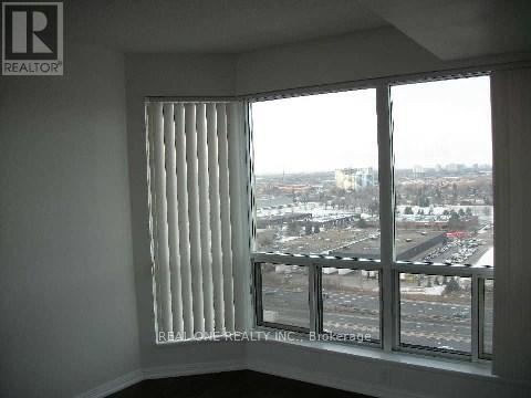 2205 - 11 Lee Centre Drive, Toronto (Woburn), Ontario  M1H 3J5 - Photo 3 - E12897948