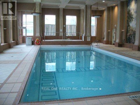 2205 - 11 Lee Centre Drive, Toronto (Woburn), Ontario  M1H 3J5 - Photo 9 - E12897948