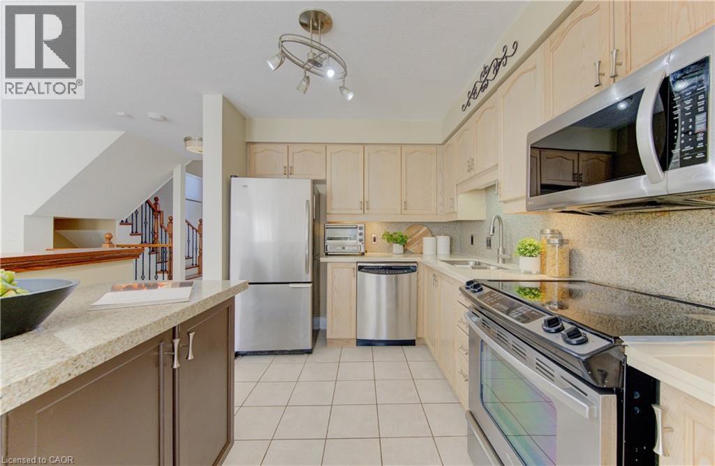 405 Beaver Creek Road, Waterloo, Ontario  N2V 2J8 - Photo 13 - 40811049