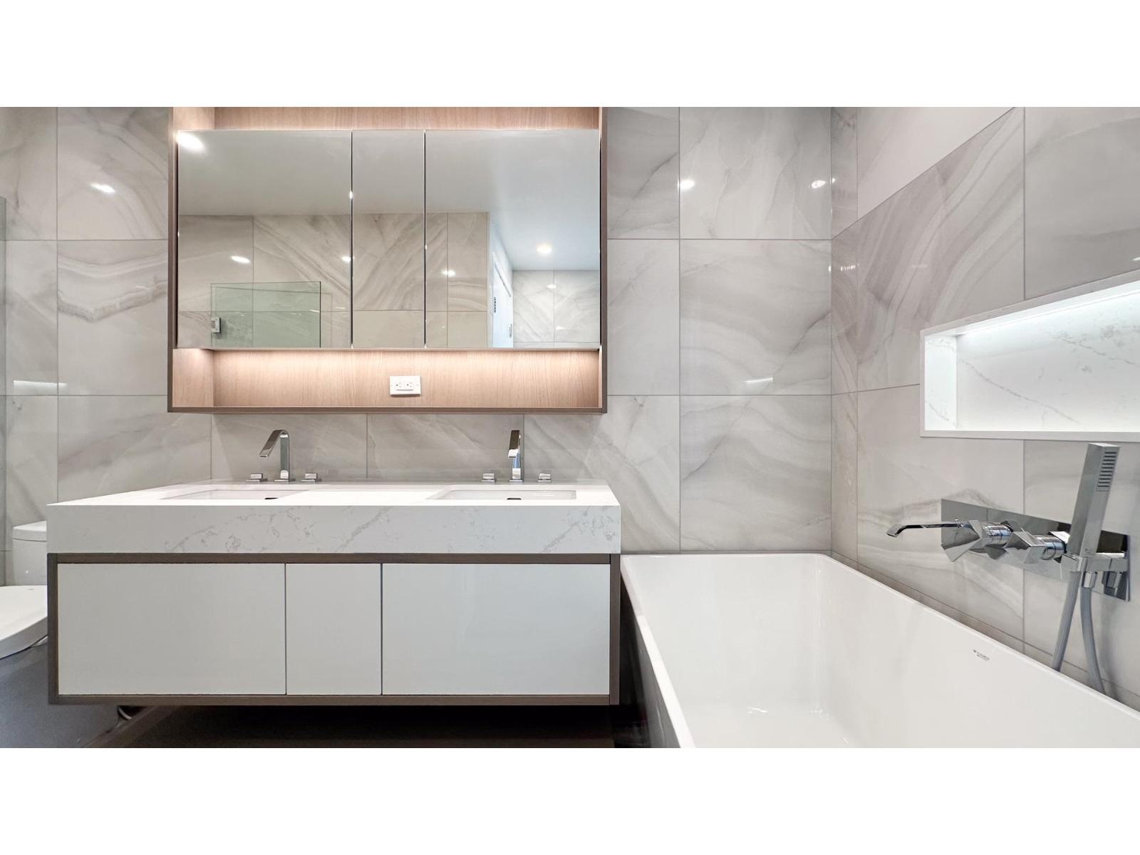 408 1342 Johnston Road, White Rock, British Columbia  V4B 0C7 - Photo 16 - R3101096