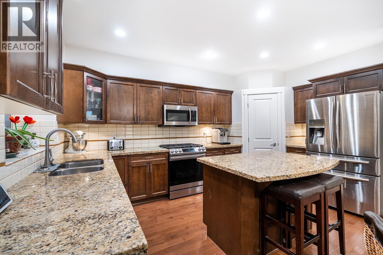 30 Hawthorn Drive, Port Moody, British Columbia  V3H 0A4 - Photo 11 - R3101461