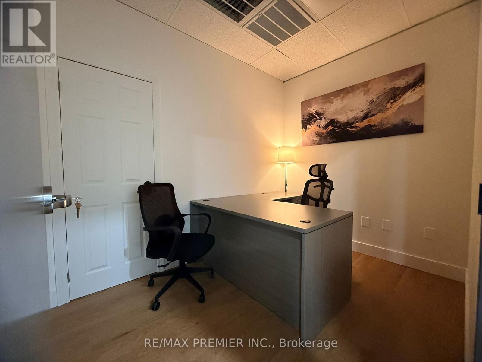 302-08 - 3390 South Service Road, Burlington (Industrial Burlington), Ontario  L7N 3J5 - Photo 48 - W12897940