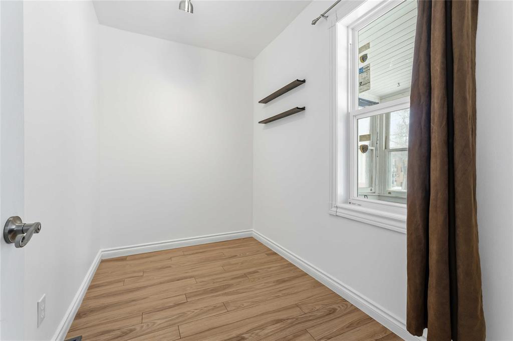 436 Ritchot Street, Winnipeg, Manitoba  R2H 2X1 - Photo 11 - 202604951