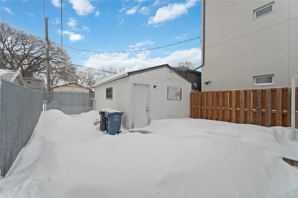 436 Ritchot Street, Winnipeg, Manitoba  R2H 2X1 - Photo 21 - 202604951