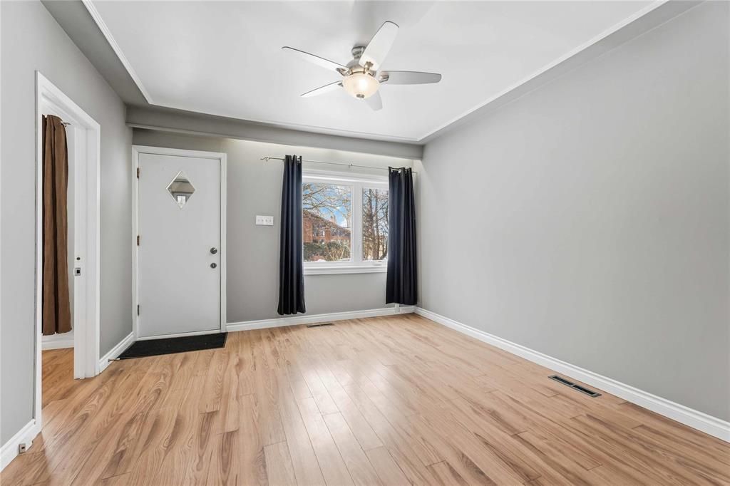 436 Ritchot Street, Winnipeg, Manitoba  R2H 2X1 - Photo 4 - 202604951