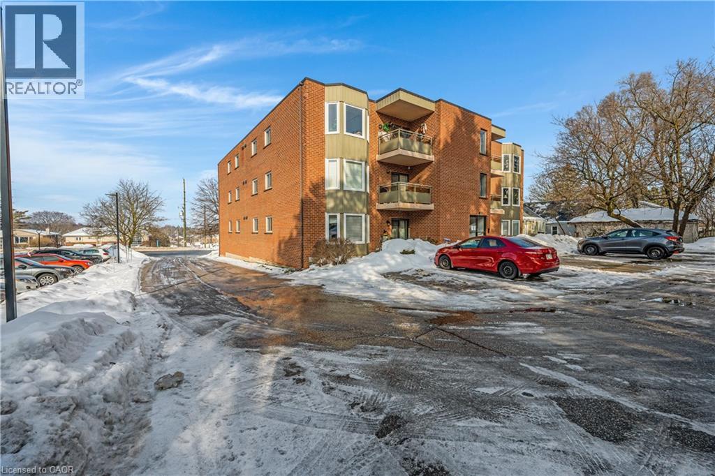 401 Erb Street W Unit# 301, Waterloo, Ontario  N2L 1W7 - Photo 4 - 40813213