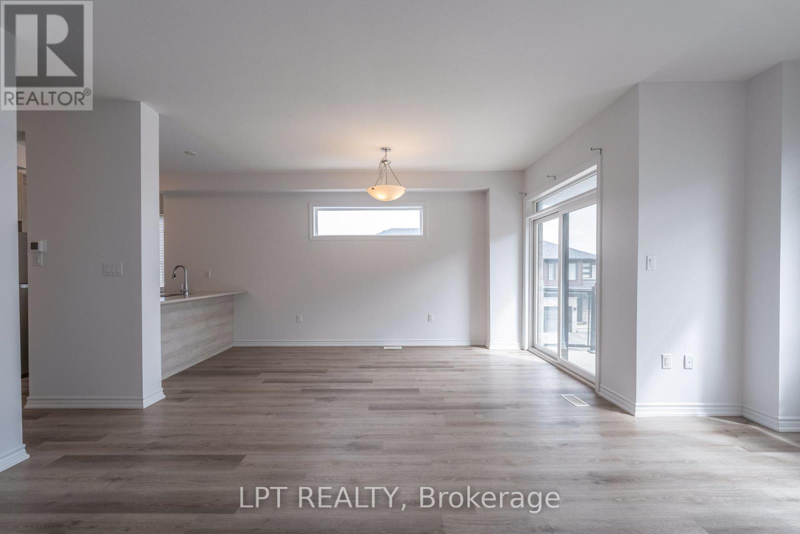 110 - 461 Blackburn Drive S, Brantford, Ontario  N3T 0W9 - Photo 7 - X12897938