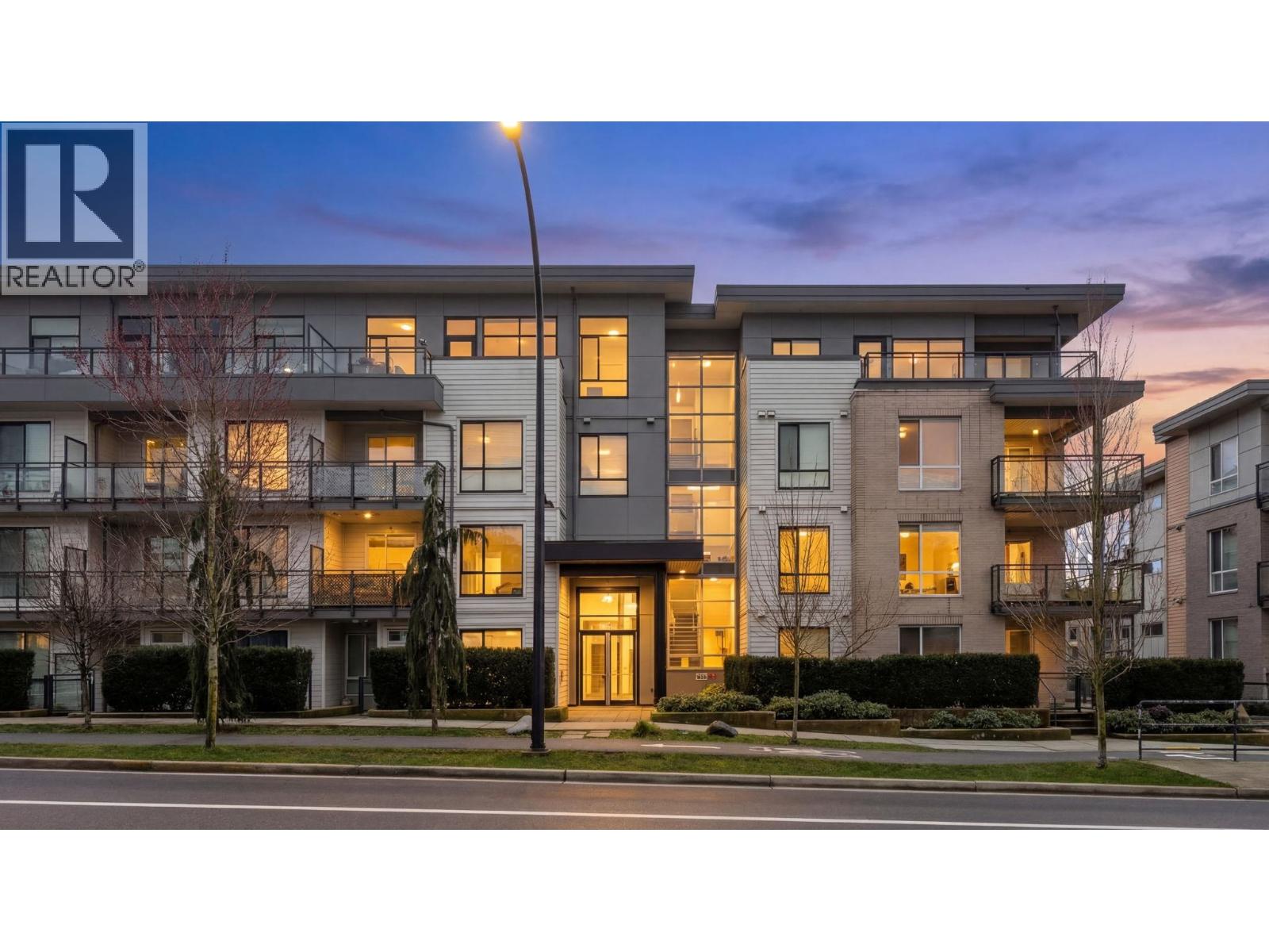 211 625 E 3rd Street, North Vancouver, British Columbia  V7L 1G6 - Photo 1 - R3100189