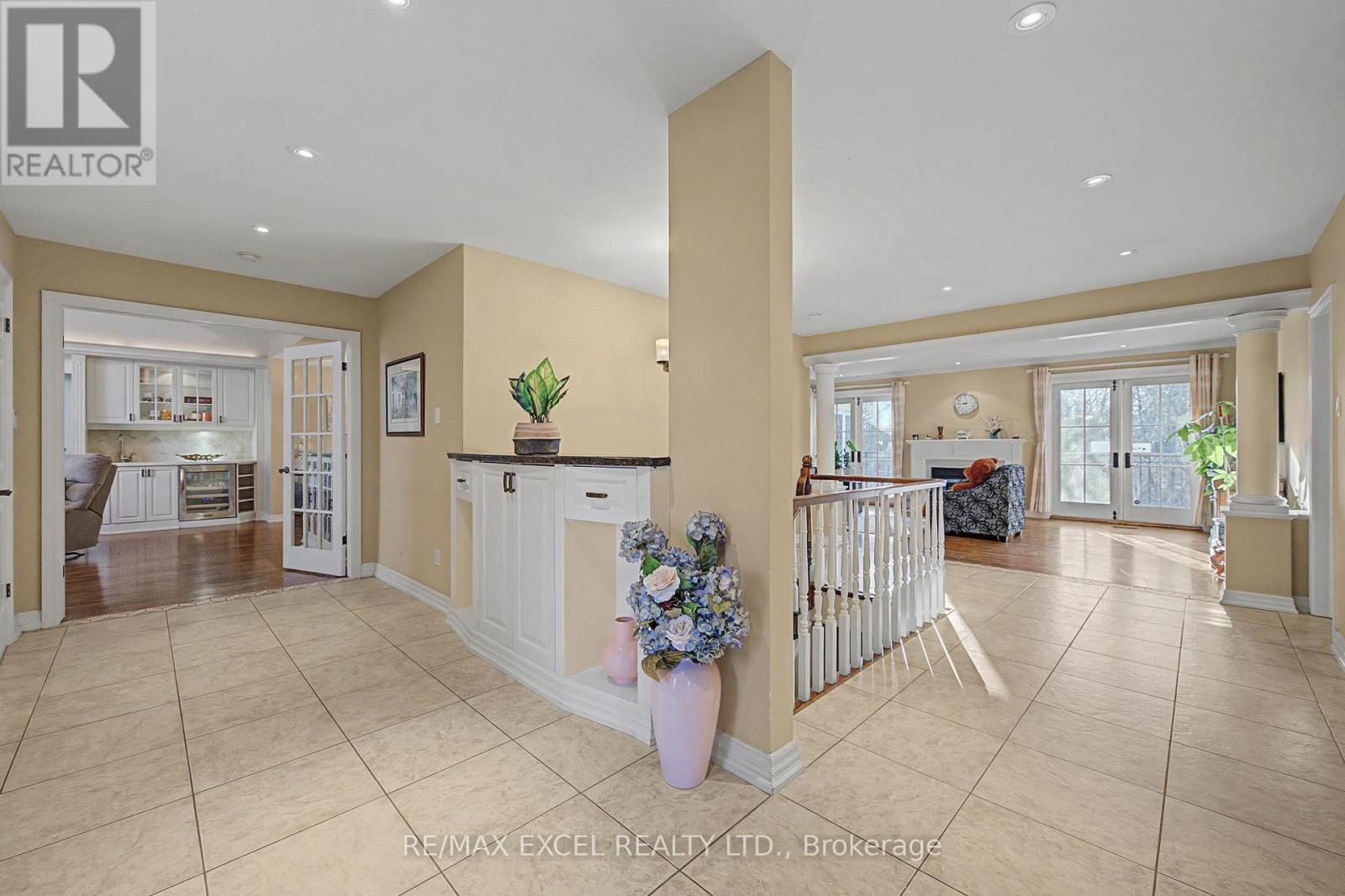 1110 Balmoral Place, Oakville, Ontario  L6J 2L9 - Photo 10 - W12882750