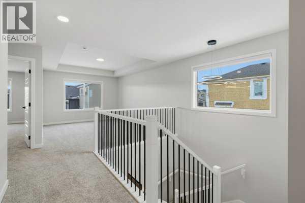 9 Bayview Mews SW, Airdrie, Alberta  T4B 5P1 - Photo 25 - A2293386