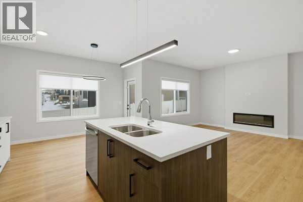 9 Bayview Mews SW, Airdrie, Alberta  T4B 5P1 - Photo 19 - A2293386