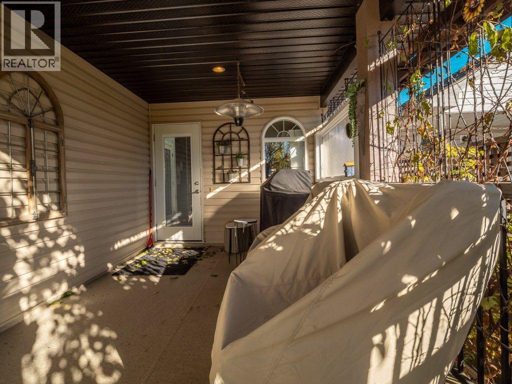 22 Riverstone Boulevard W, Lethbridge, Alberta  T1K 7X3 - Photo 39 - A2294225