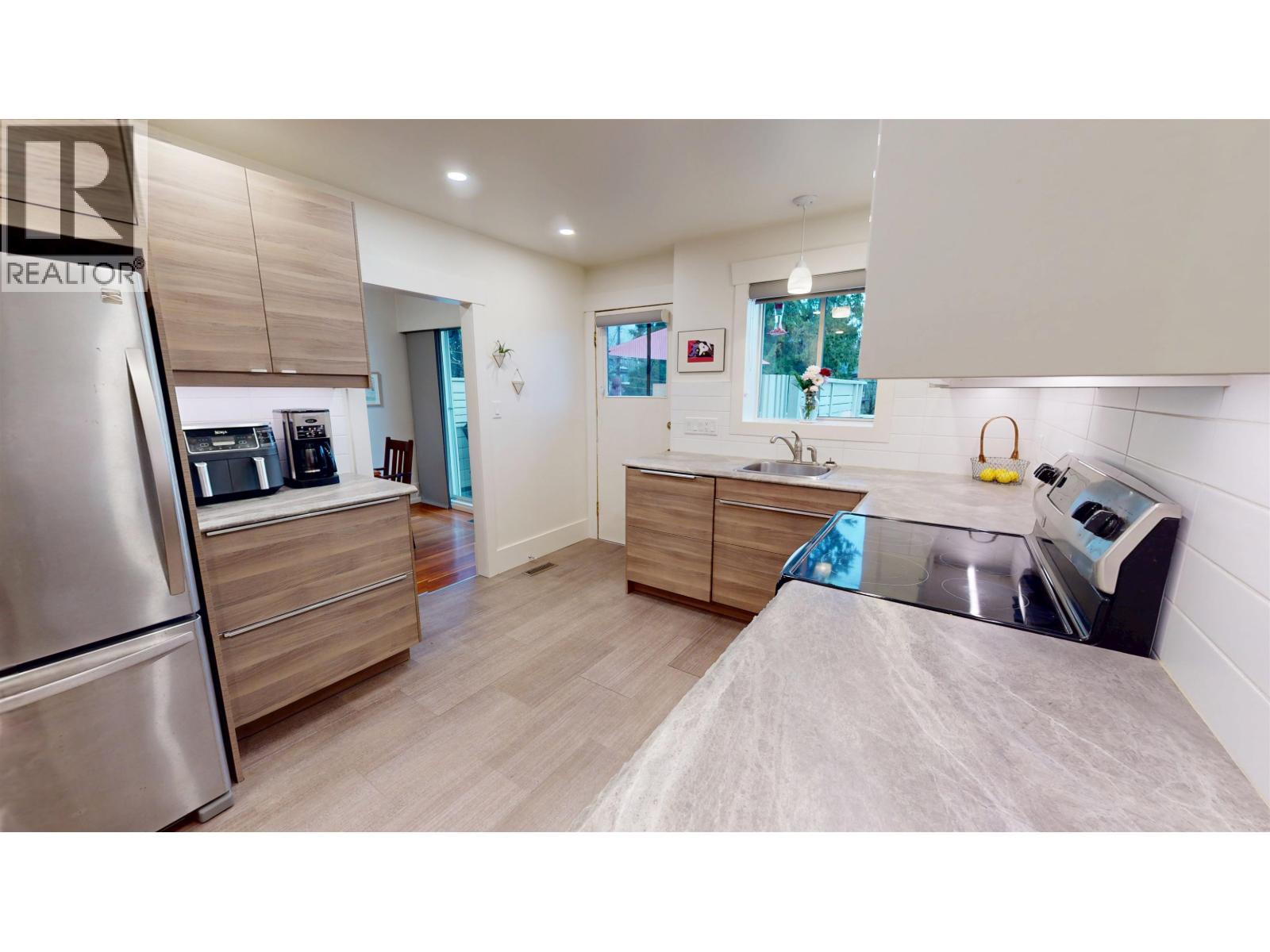 3541 W 28th Avenue, Vancouver, British Columbia  V6S 1S1 - Photo 6 - R3101337