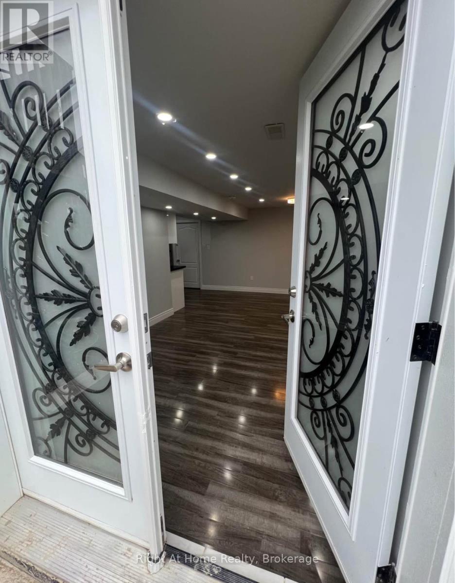 B1 - 54 PACE AVENUE, brantford, Ontario