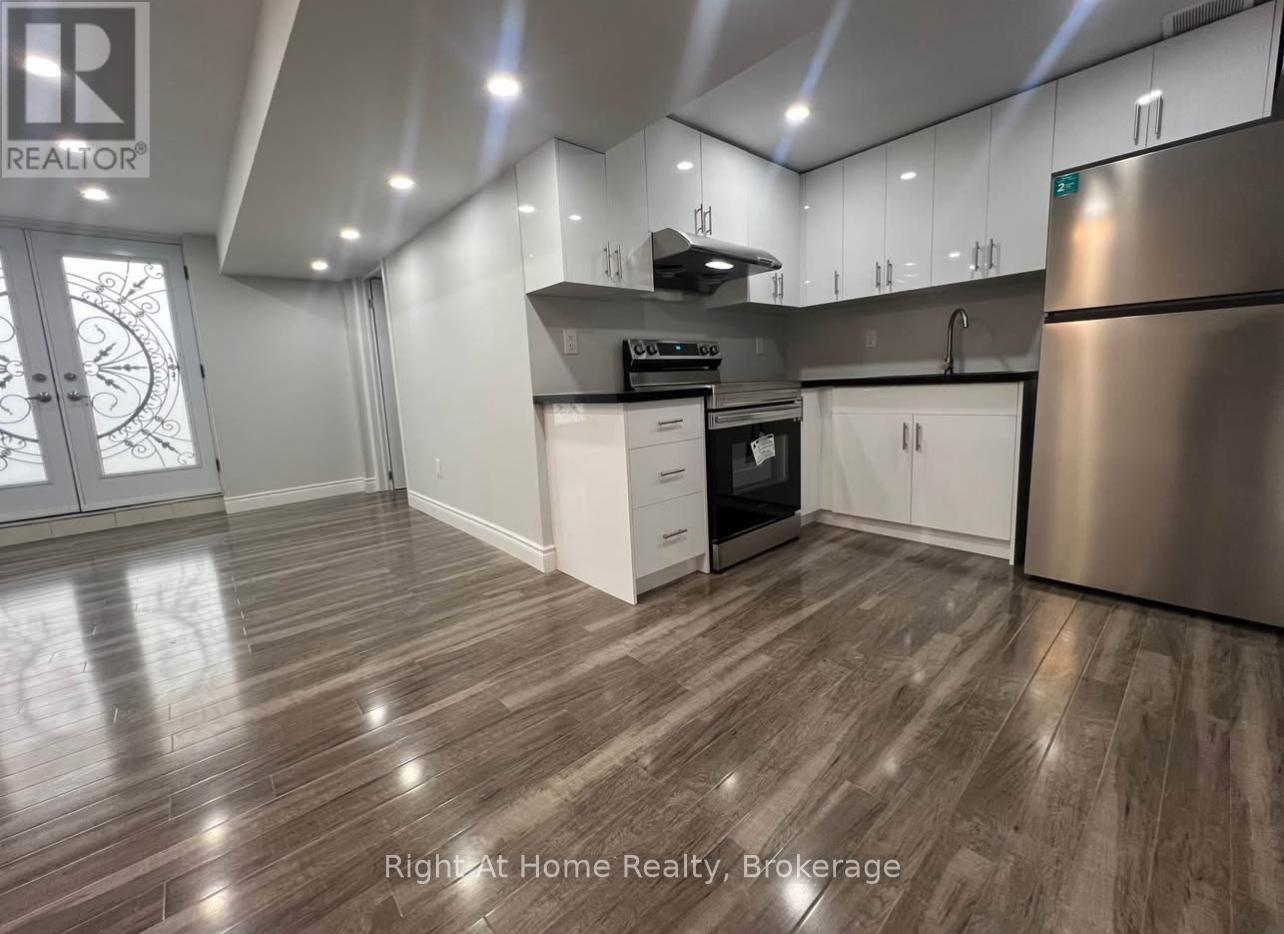 B1 - 54 Pace Avenue, Brantford, Ontario  N3S 0J2 - Photo 2 - X12897950