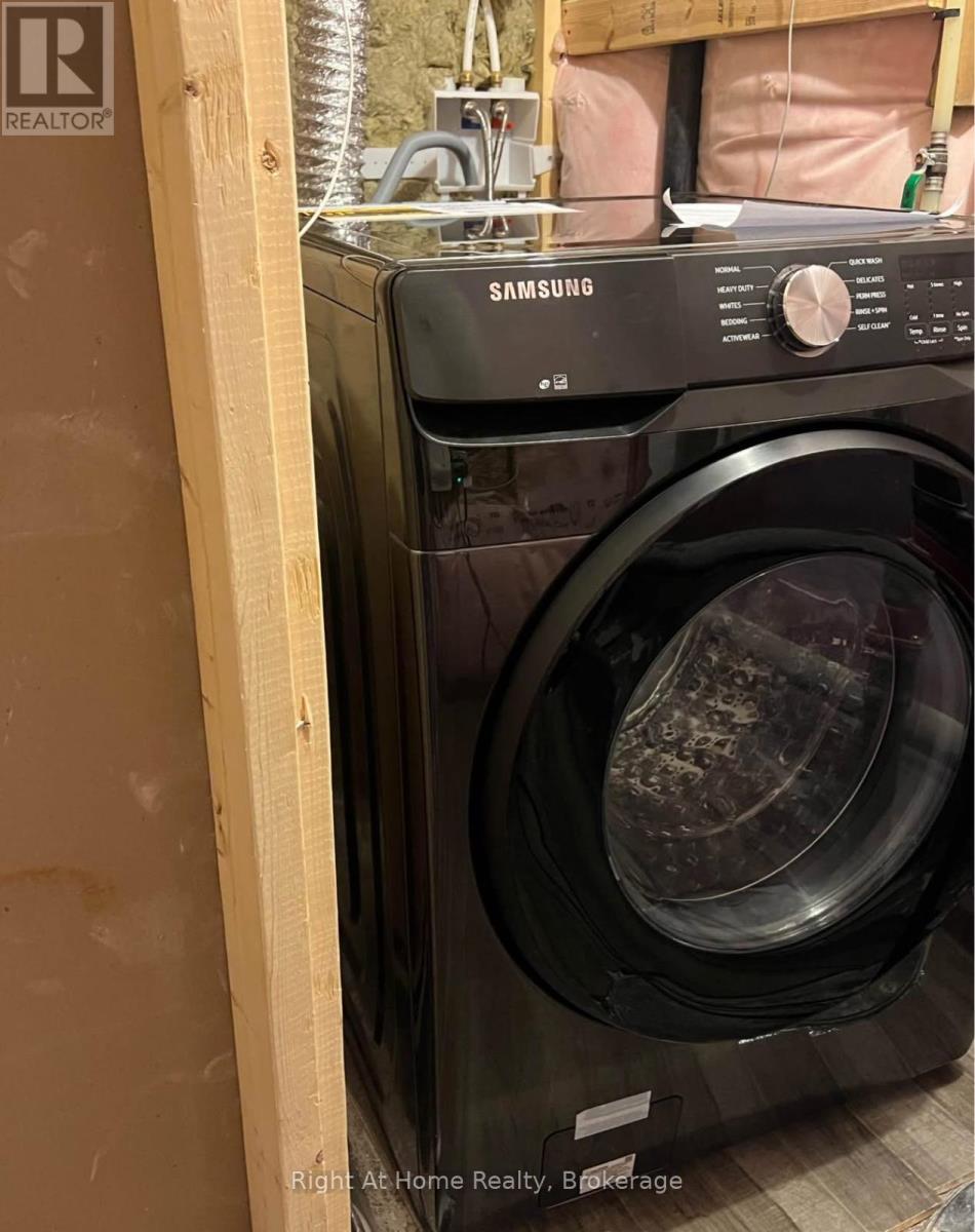 B1 - 54 Pace Avenue, Brantford, Ontario  N3S 0J2 - Photo 7 - X12897950