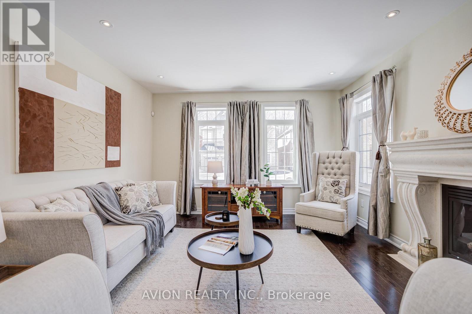 30 Ferrazzano Lane, Vaughan, Ontario L4H 0X2 - Photo 13 - N12893968