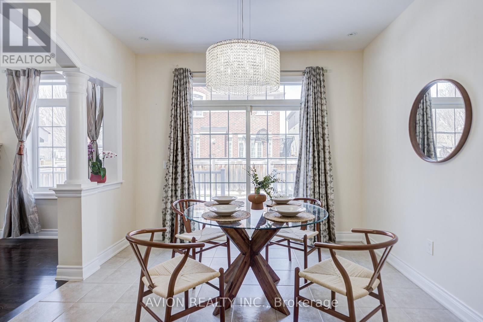 30 Ferrazzano Lane, Vaughan, Ontario L4H 0X2 - Photo 21 - N12893968