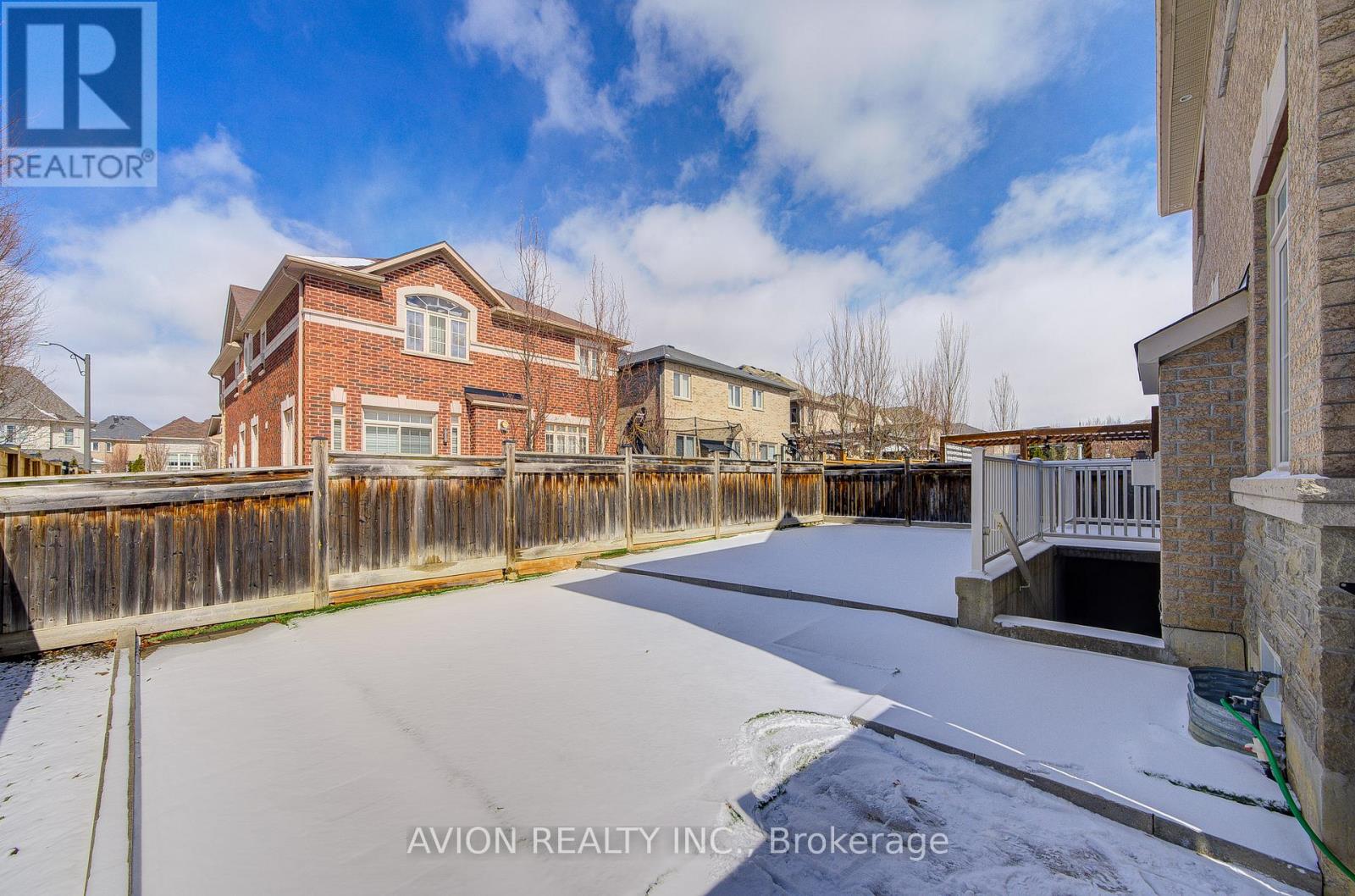 30 Ferrazzano Lane, Vaughan, Ontario L4H 0X2 - Photo 41 - N12893968