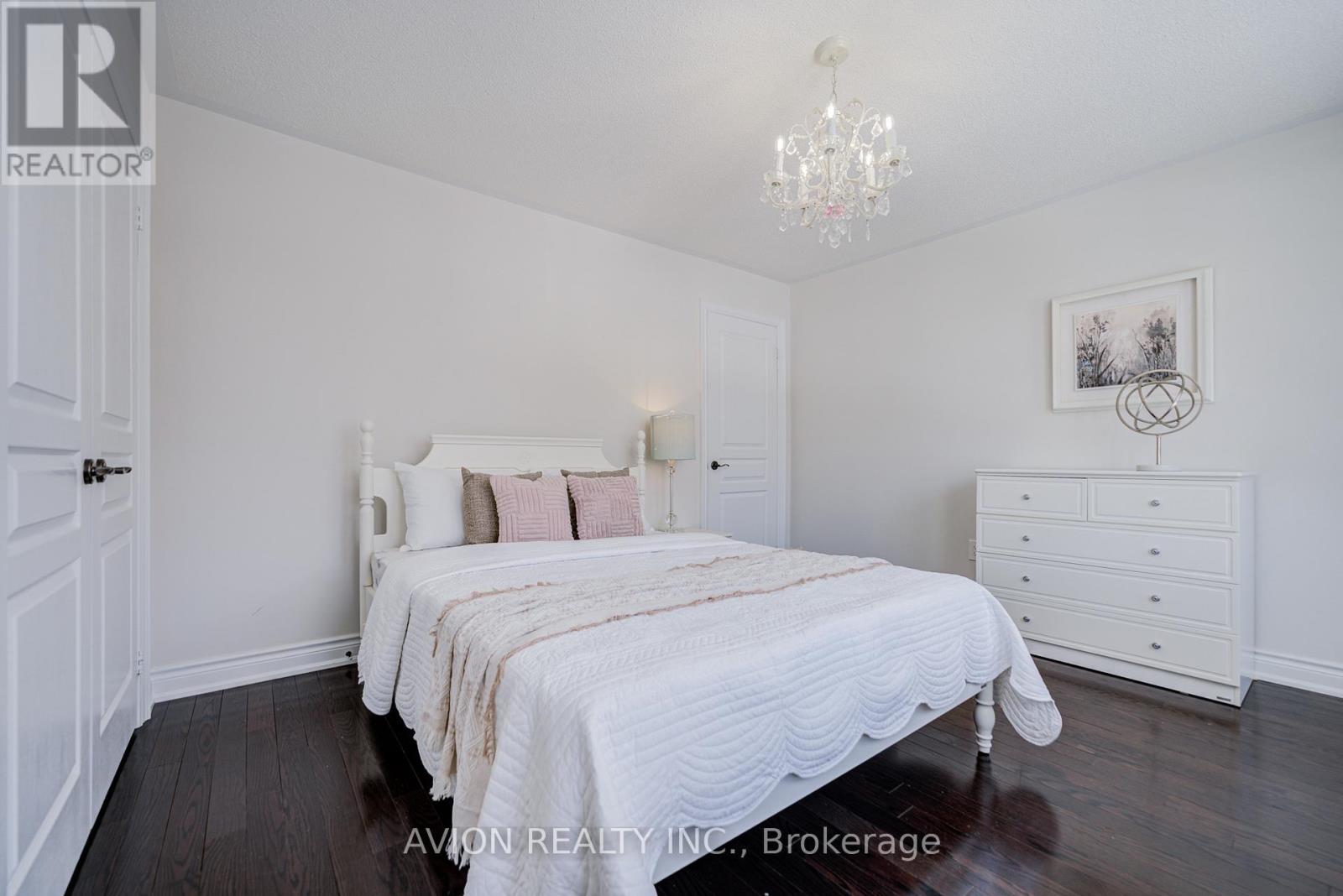 30 Ferrazzano Lane, Vaughan, Ontario L4H 0X2 - Photo 29 - N12893968