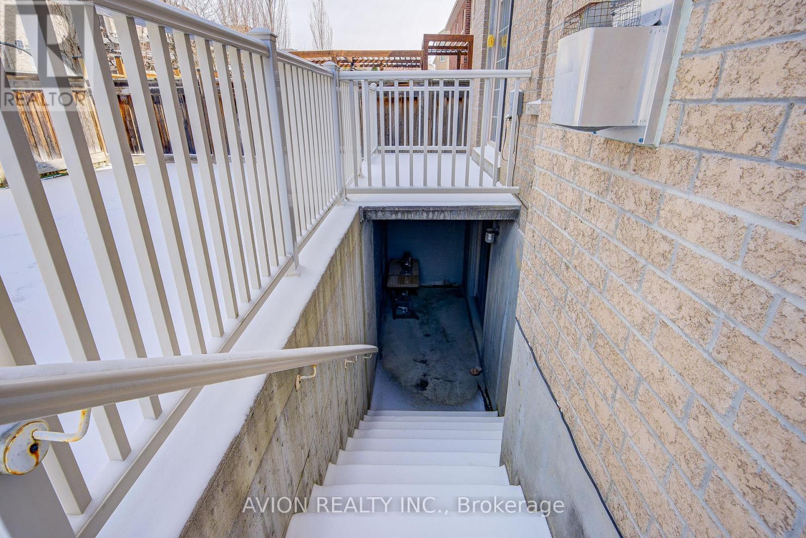 30 Ferrazzano Lane, Vaughan, Ontario L4H 0X2 - Photo 45 - N12893968